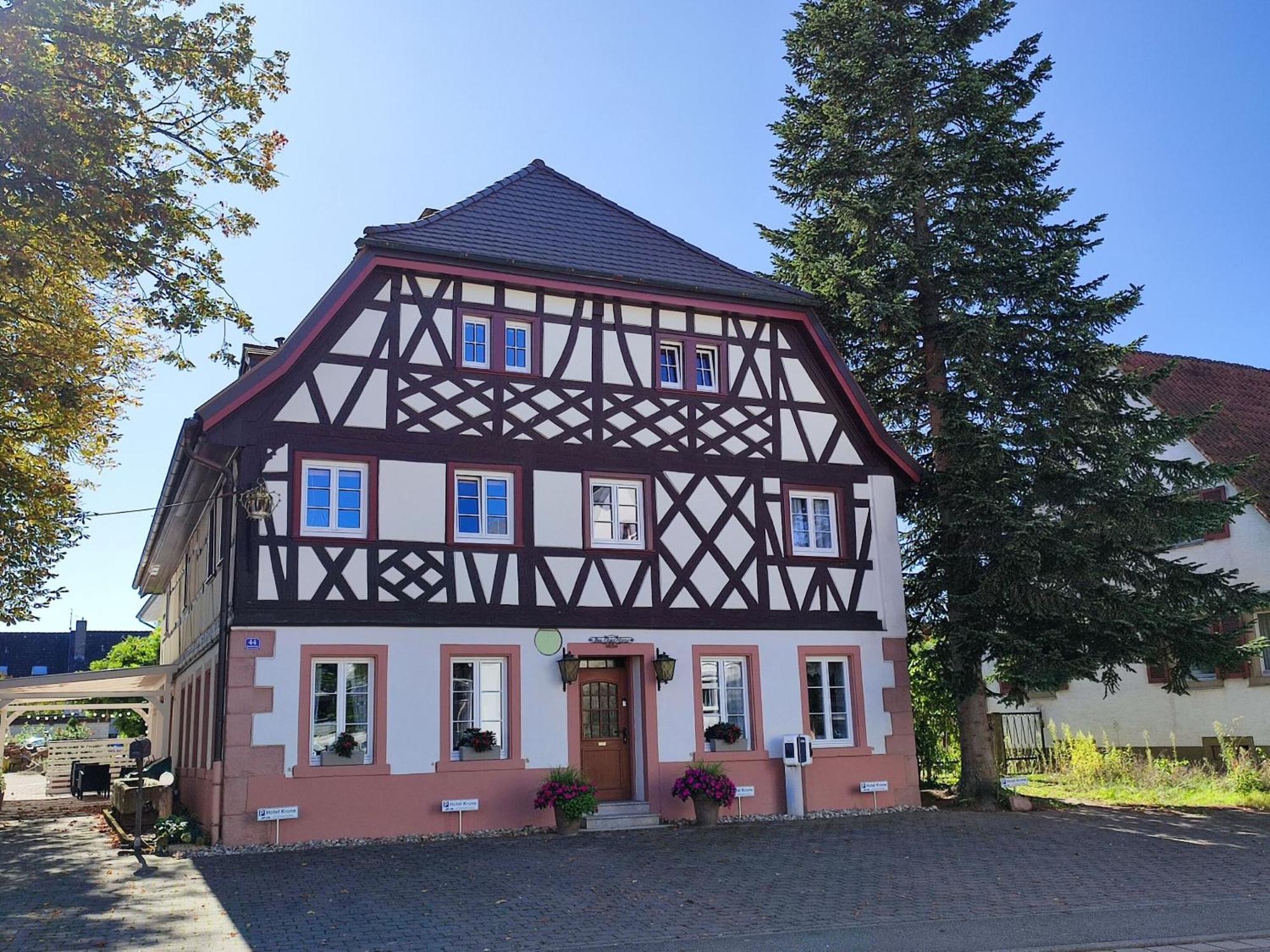Boutique-Hotel Krone Denzlingen Kültér fotó