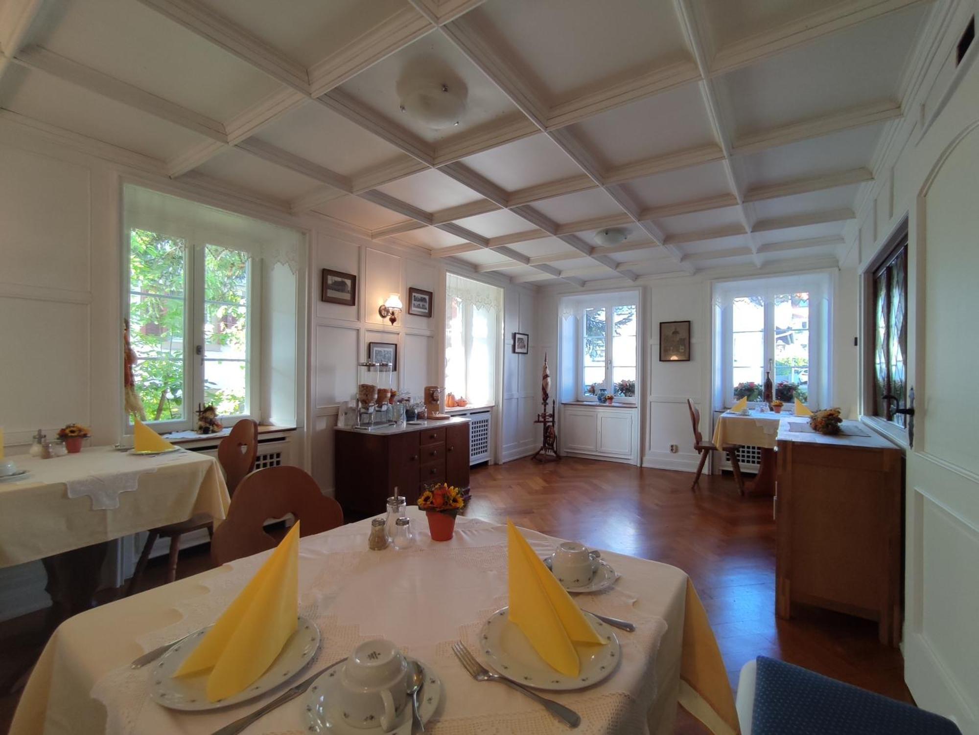 Boutique-Hotel Krone Denzlingen Kültér fotó