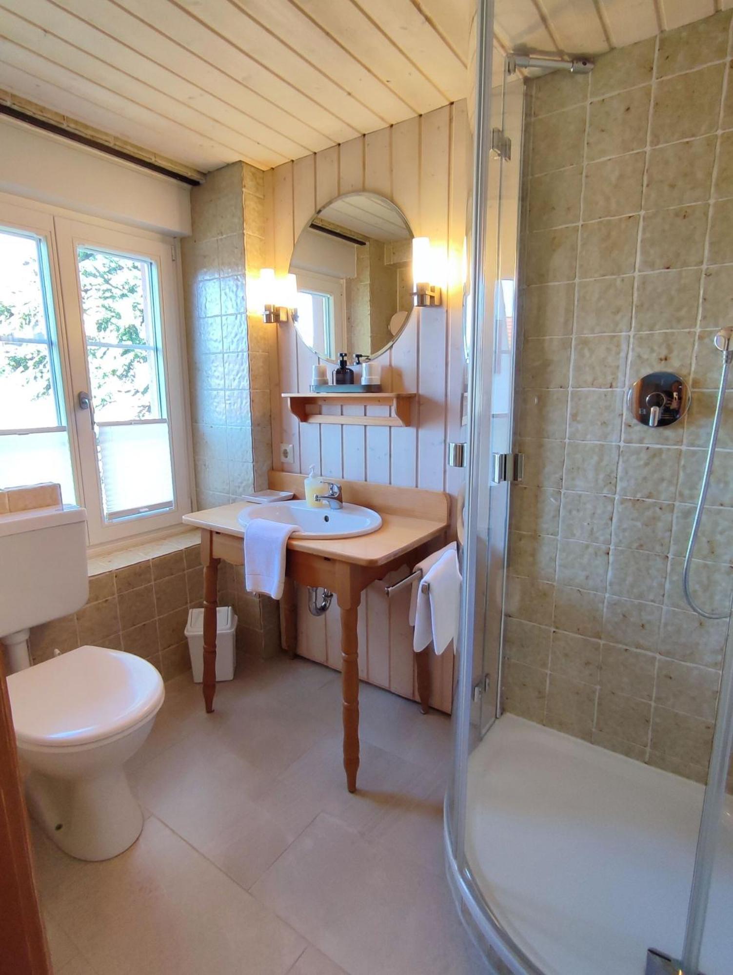 Boutique-Hotel Krone Denzlingen Kültér fotó