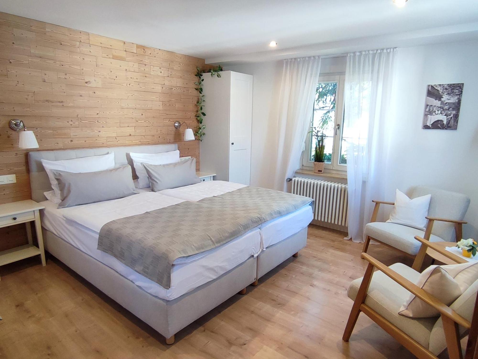 Boutique-Hotel Krone Denzlingen Kültér fotó