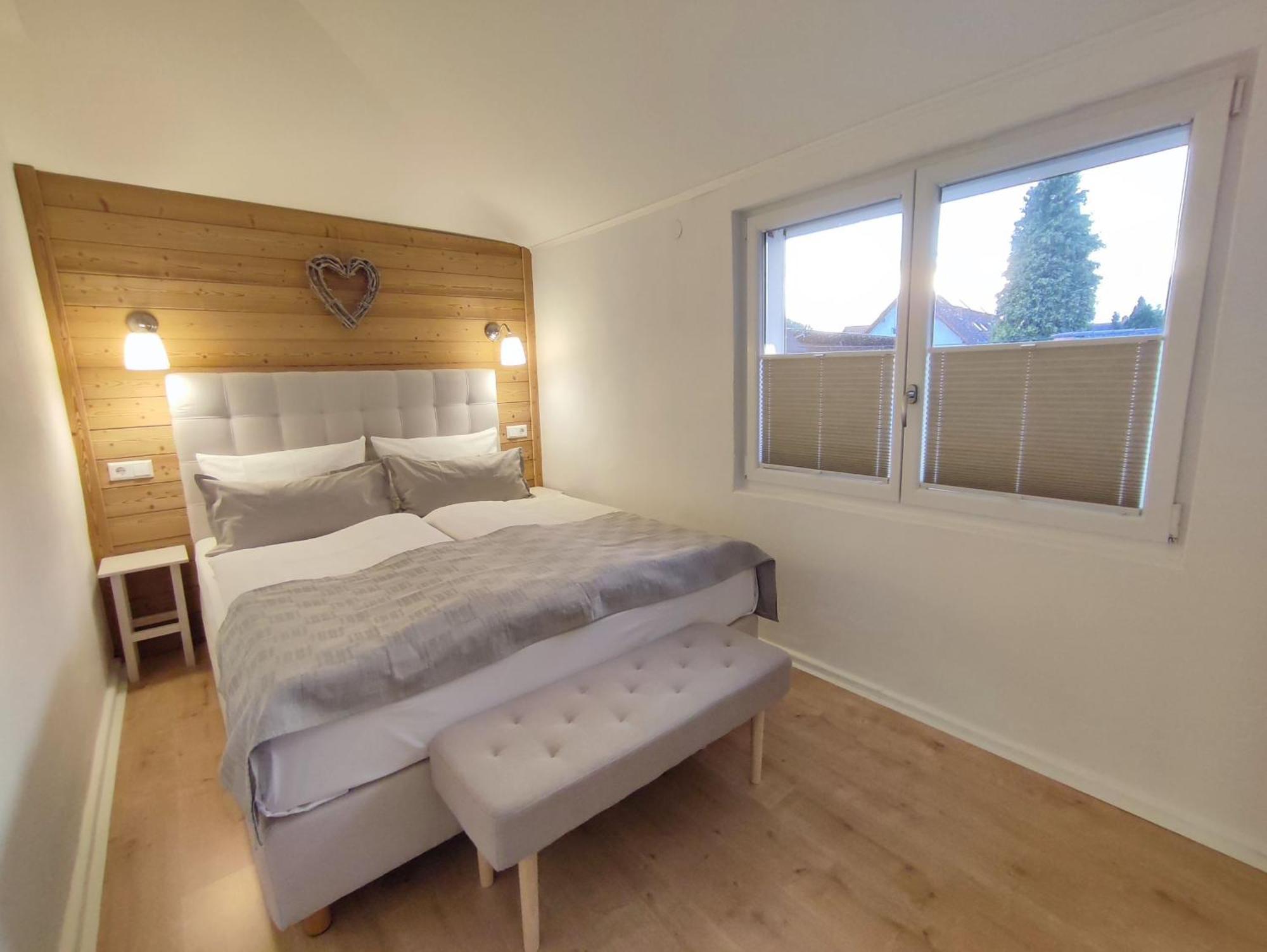 Boutique-Hotel Krone Denzlingen Szoba fotó
