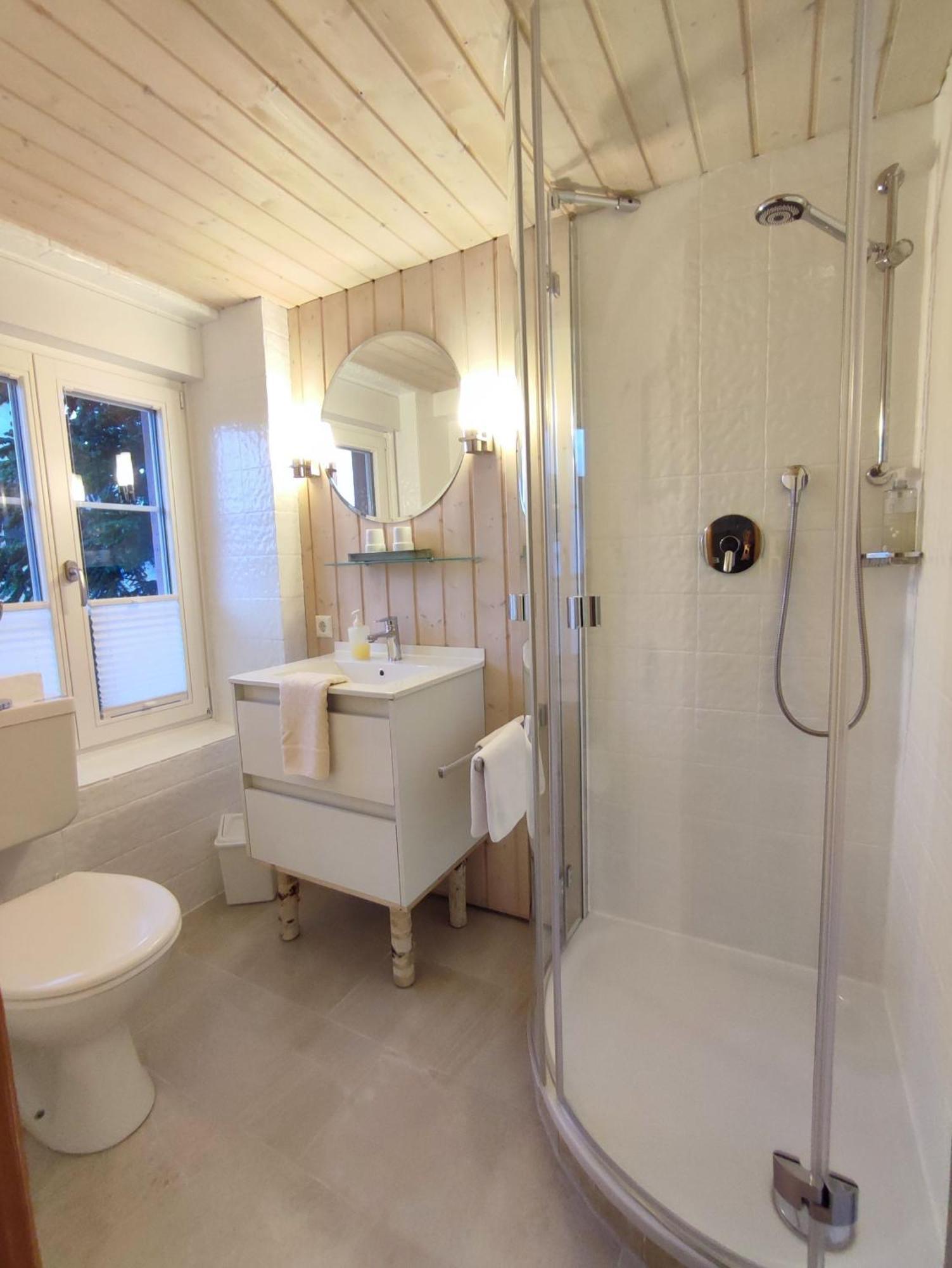 Boutique-Hotel Krone Denzlingen Szoba fotó
